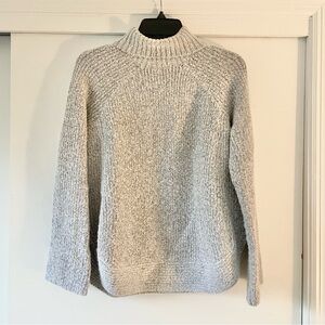 Carolyn Taylor Cozy Gray Knit Sweater